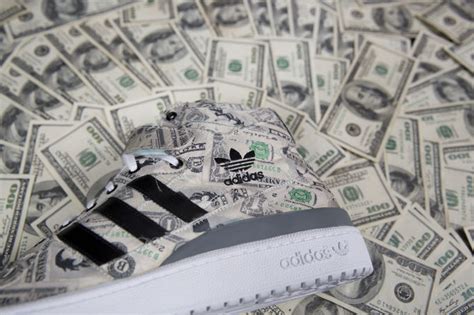 adidas geld